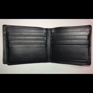 🔥🔥100% Authentic Burberry wallet